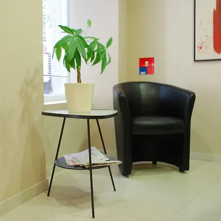 鲁瑟尼乌姆酒店 2* 罗德兹