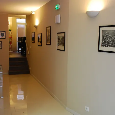 鲁瑟尼乌姆酒店